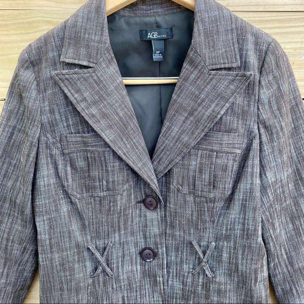 Agb Petite Cropped 2 Button Blazer Jacket 8p - image 2